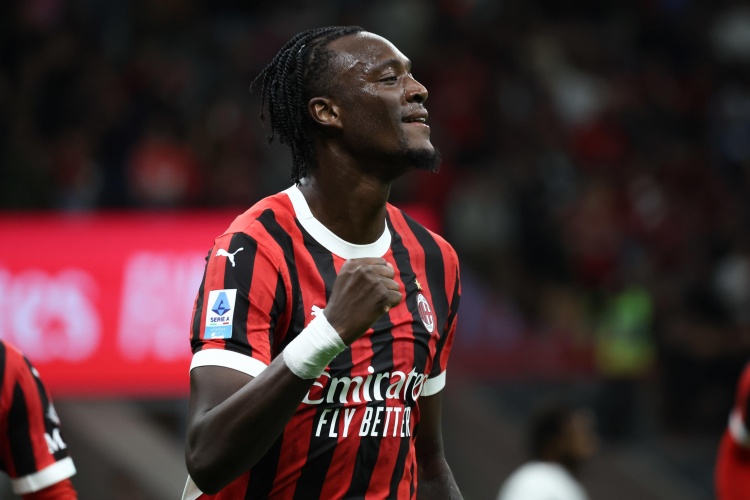 亞伯拉罕:開心用傳射幫助球隊獲勝 若萊奧狀態(tài)正佳將無法阻擋