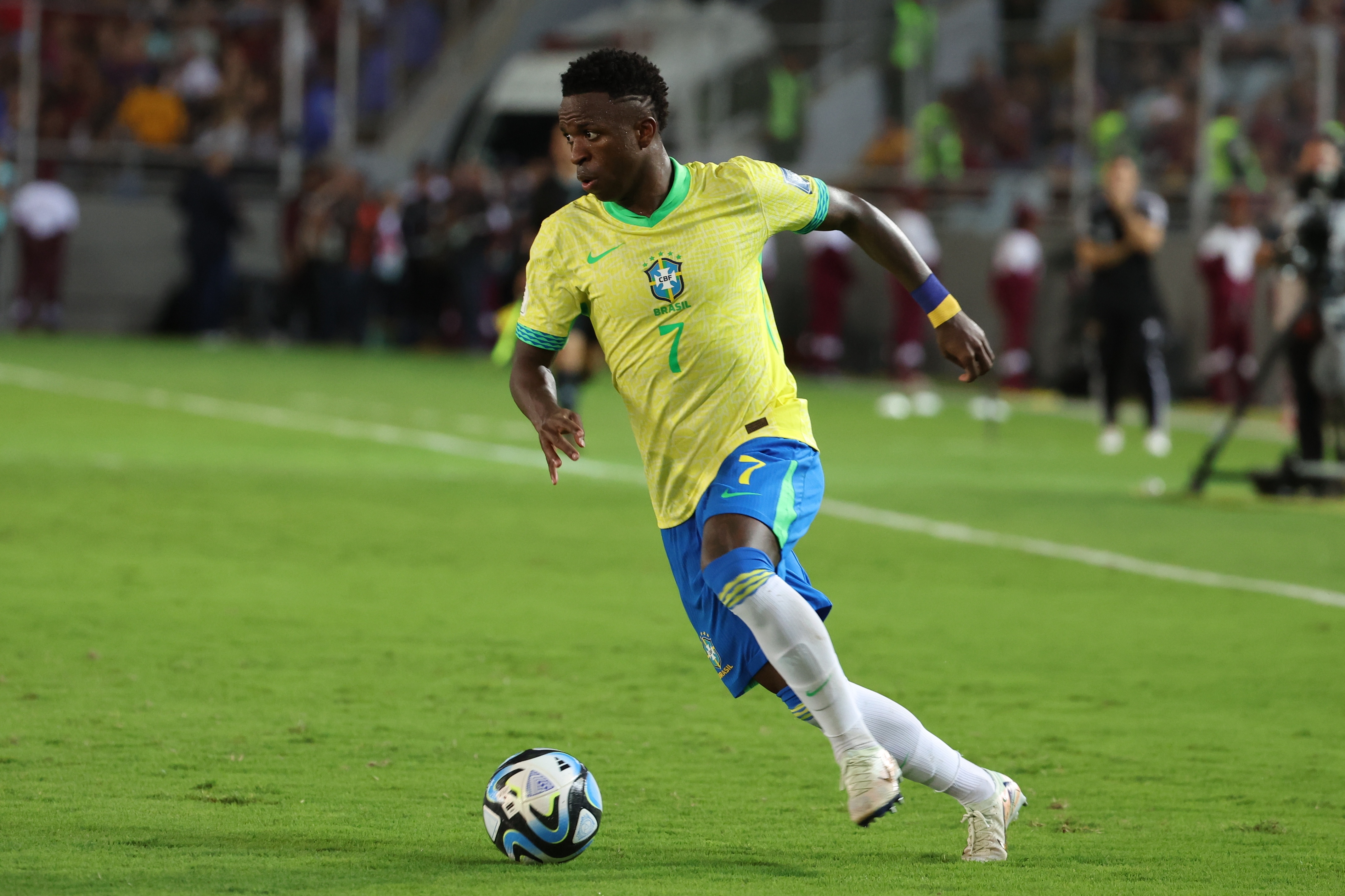 媒體批巴西隊:比賽被他們踢得非常平淡,他們在主場的表現(xiàn)很差